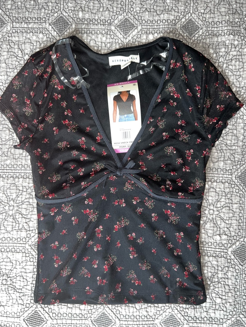 xxs Aeropostale black floral tight top